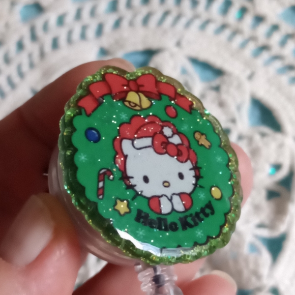 Hello kitty Christmas badge reel - Picture 6 of 7